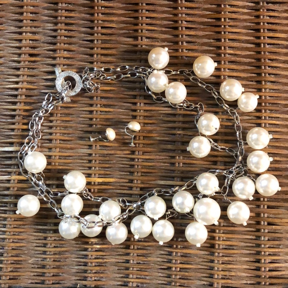 Huge faux pearl bead necklace and earrings